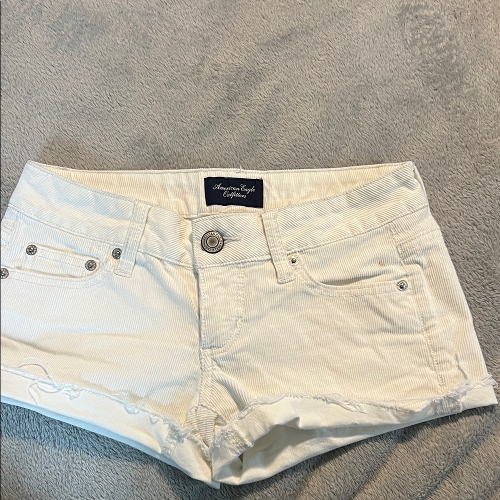 American Eagle Outfitters Women's Cream Corduroy Jean Shorts Sz 0